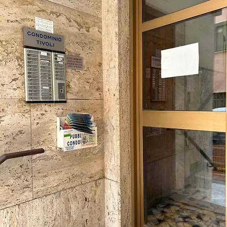 Tivoli - Due Passi Dal Mare アパート